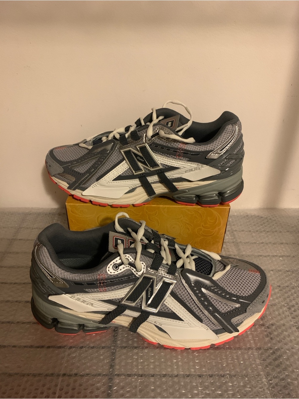 New Balance 1906A Slate Grey Raincloud Drift Red U1906AC - Men’s Size 7.5